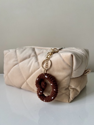 Brelok szydełkowy PRECEL