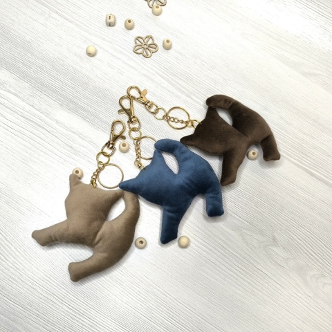 Brelok welurowy KOTEK