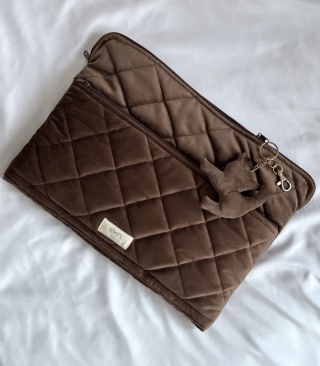 Etui na laptopa welurowe BROWN VELVET