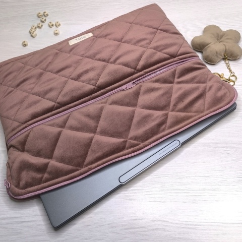 Etui na laptopa welurowe ROSE VELVET