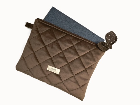 Etui na tablet welurowe BROWN VELVET