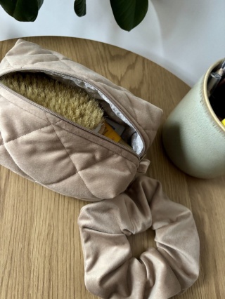 Kosmetyczka welurowa BOX BEIGE VELVET S