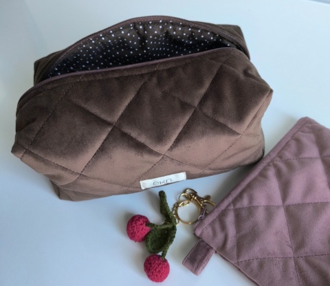 Kosmetyczka welurowa BOX BROWN VELVET M