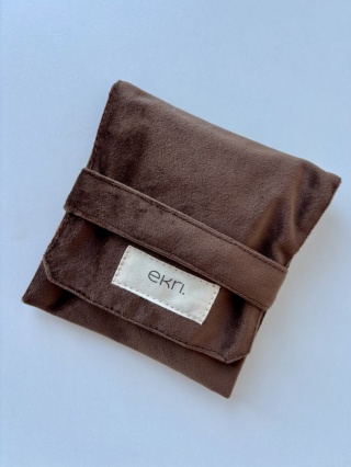 Saszetka welurowa BROWN VELVET S