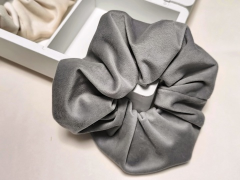 Scrunchie LIGHT GREY VELVET