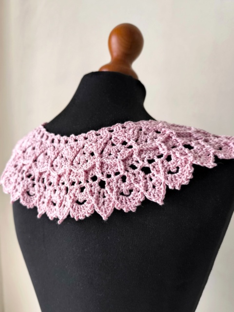 Kołnierz szydełkowy AMELIE LACE