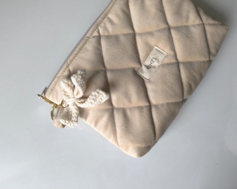 Saszetka welurowa CHAMPAGNE VELVET L